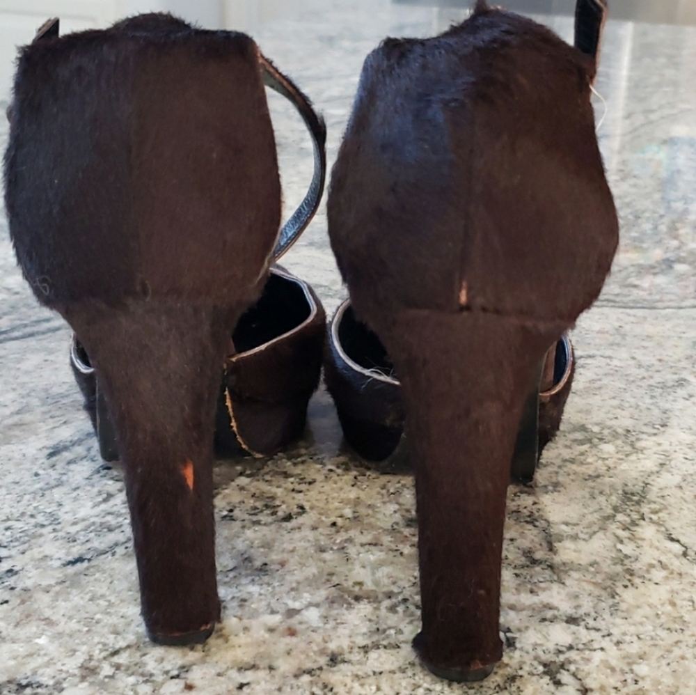 Gucci Platform Ponyhair Heels - Picture 6 of 8
